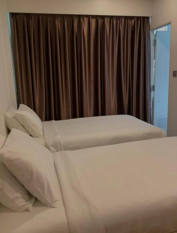 Cr.Hotel Makkasan Exterior photo